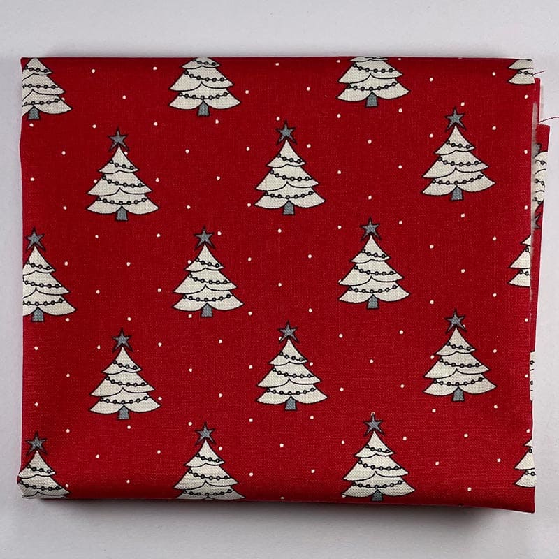 Fat Quarter – Country Christmas by Bunny Hill Designs – M2961-14