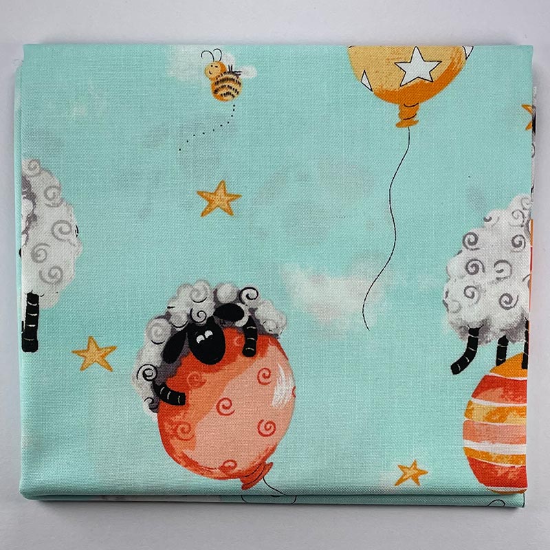 Fat Quarter – Lewes Balloons Allover by Susy Bee – 2246 – 20202-930