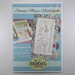 the-bird-house-natalie-bird-d324-sewing-mouse-needlebook-front